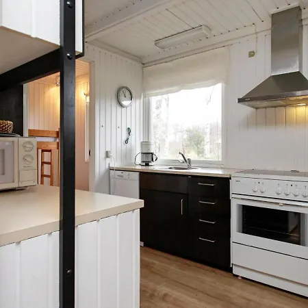 6 Person In Laeso-by Traum Ferienhaus *