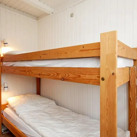 Three-bedroom In 4 Casa de Férias